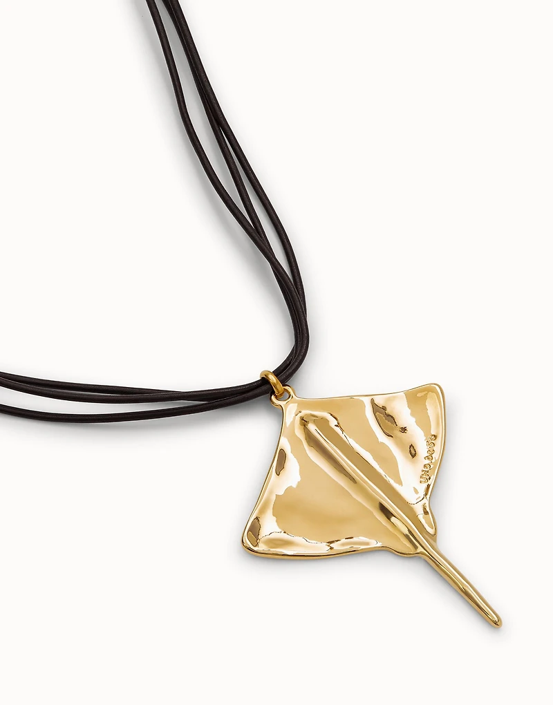 Long leather necklace pendant with manta ray
