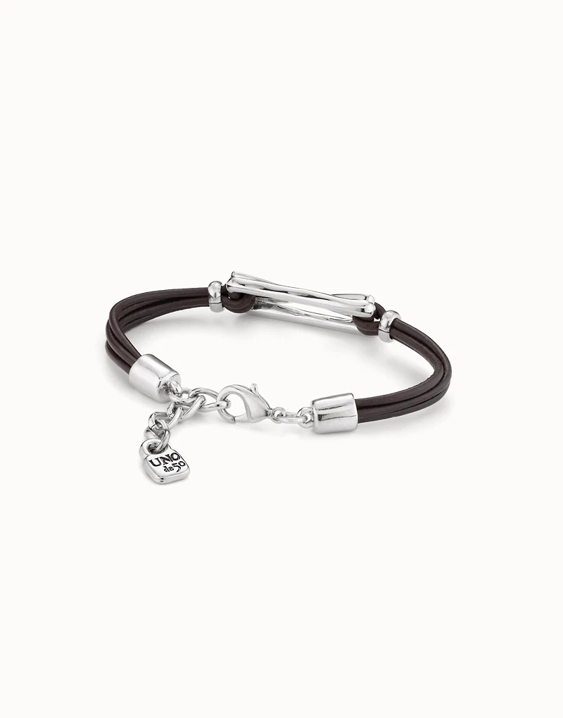 Leather bracelet with rectangular central link with topaz