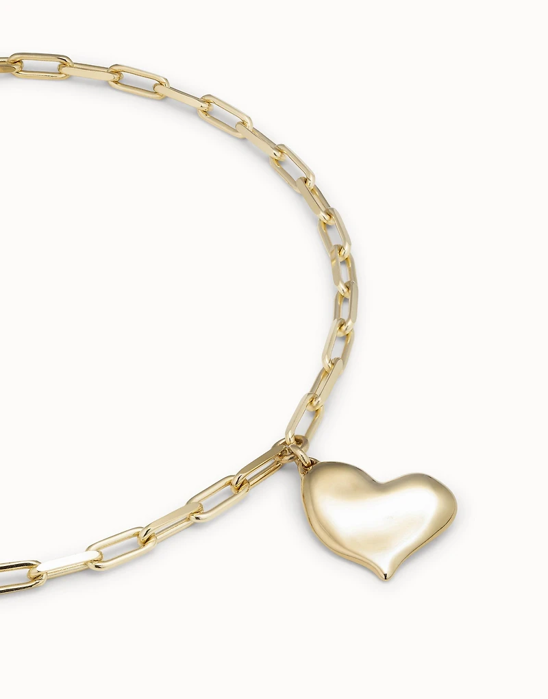 Link chain necklace with heart