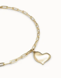 Link chain necklace with heart