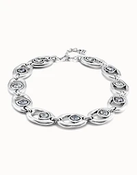 Short oval link chain necklace with crystal