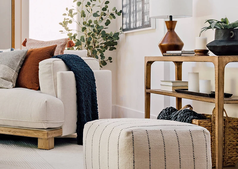 Dundas Console Table -Hughes Ale