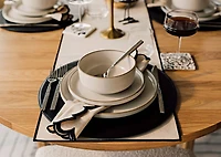 Tenly Round Placemat Black