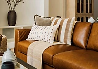 Lacey Pillow 14x24 Natural/Caramel