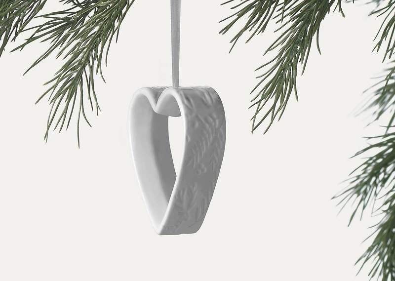 Fond Heart Ornament White