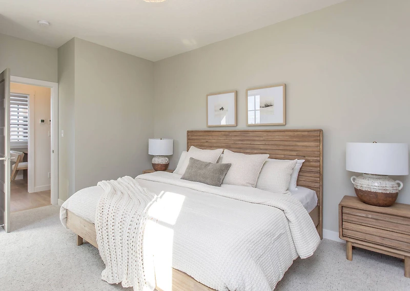 Nuevo Bed -Lirah Dune, QUEEN