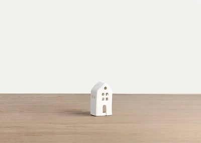 Bowen LED House Small