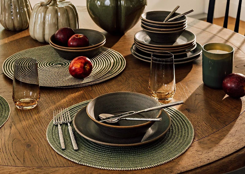 Cameron 16 Piece Dish Set Brown
