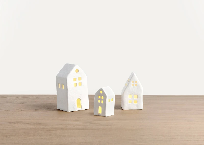 Bowen LED House Large