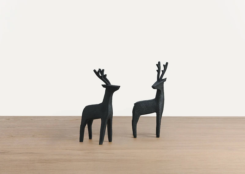 Nordic Reindeer Statue Set Black