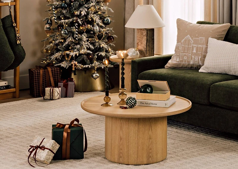 Izzy Ball Ornament Green