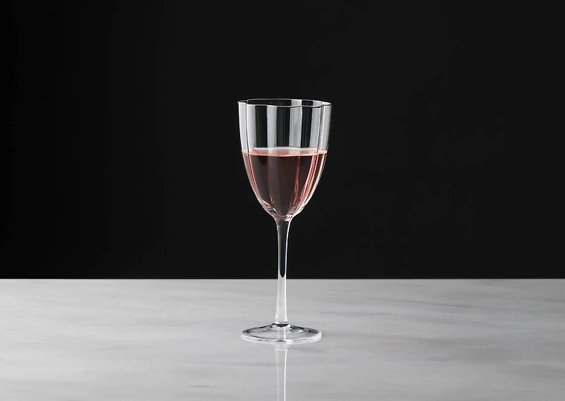 Violet Wine Glass Clear