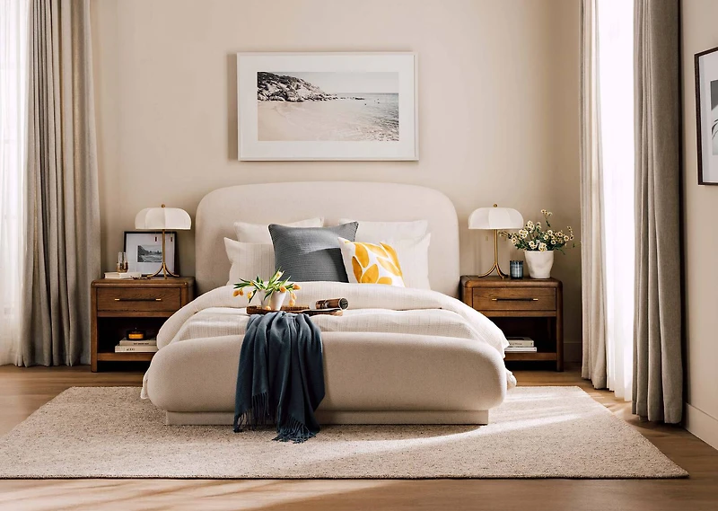 Alvarez Bed -Luciano Ivory, KING