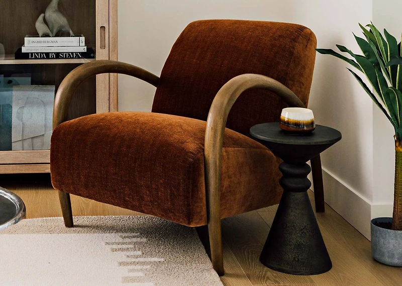 Gaia Candle Brown/Ivory