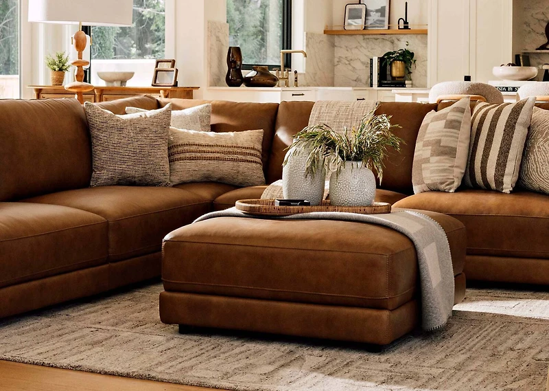 Orlo Vase Tall Brown