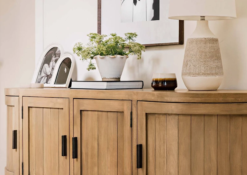 Gaia Candle Brown/Ivory