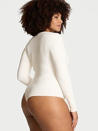BODYWEAR by Victoria with FeatherSoft™ Innovation V-Neck Bodysuit