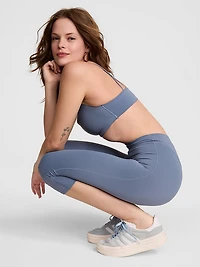 Relay Capri Leggings
