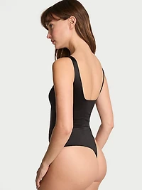 SoSleek™ Plunge Bodysuit