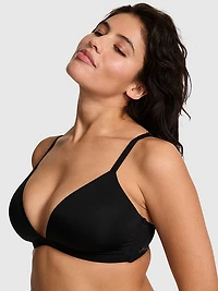 Wear Everywhere Lightly Lined Wireless Triangle Bra