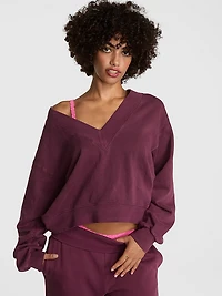 Ivy Fleece V-Neck High-Low Cropped Sweatshirt