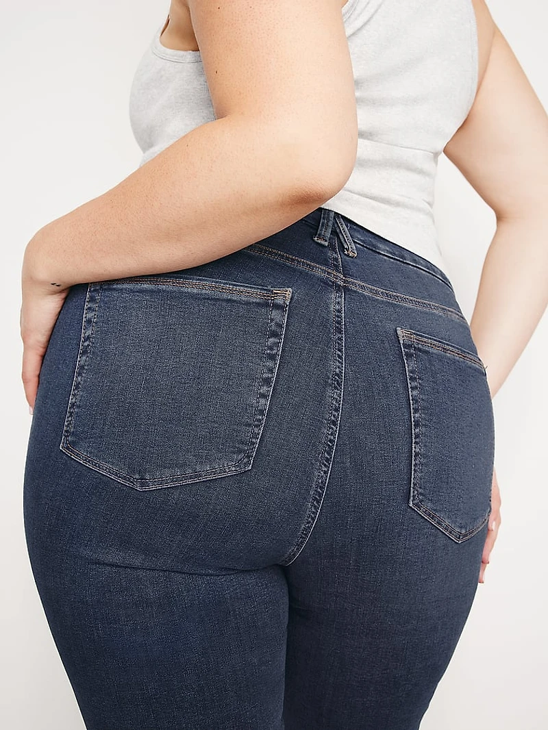 Good Legs Straight Jeans