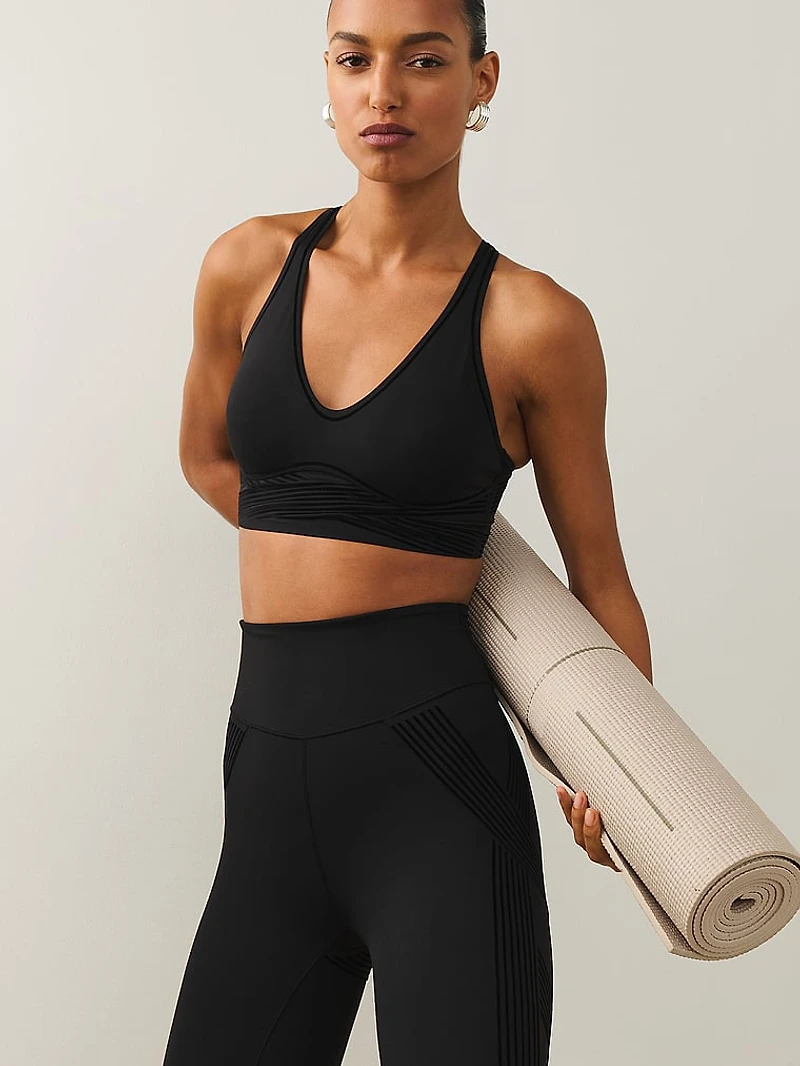 VSX Elevate™ Refined Contours Plunge Sports Bra