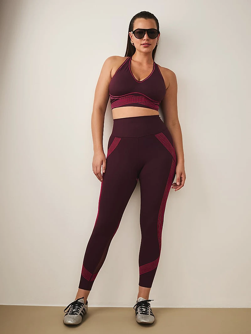 VSX Elevate™ Refined Contours Plunge Sports Bra