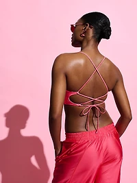 VSX GlossyTech™ Strappy-Back Sports Bra