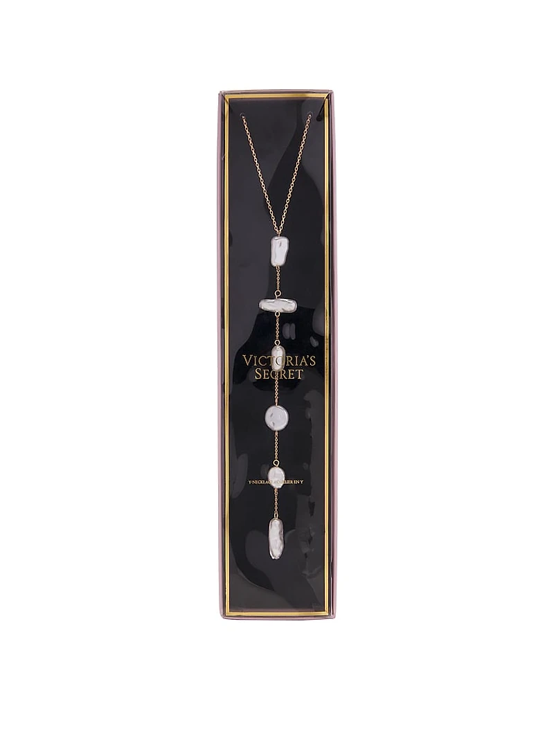 Faux Pearl Drop Necklace