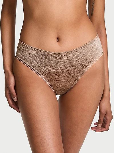 No-Show Mid-Rise Thong Panty