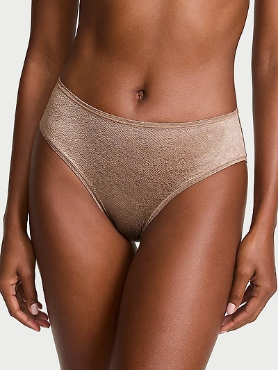 No-Show Mid-Rise Bikini Panty