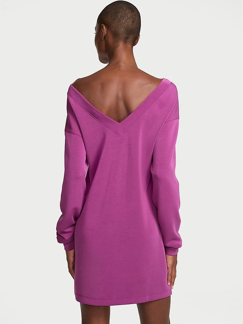 Featherweight Knit V-Neck Long-Sleeve Dress