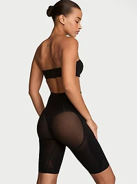 Mid-Rise Shaper Short