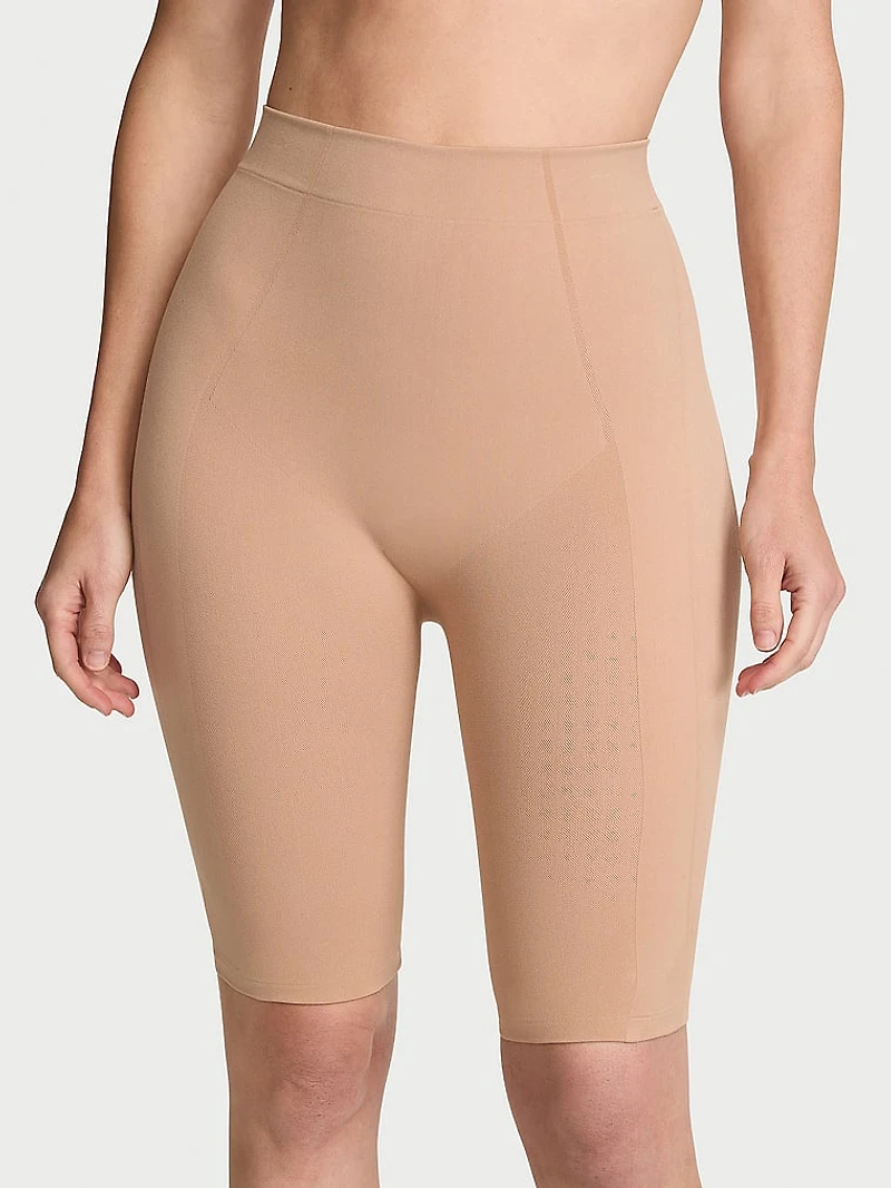 Mid-Rise Shaper Short