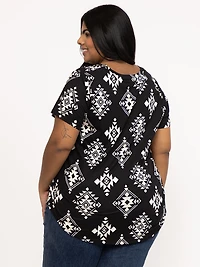 Women's Geometric Crew Neck Tee