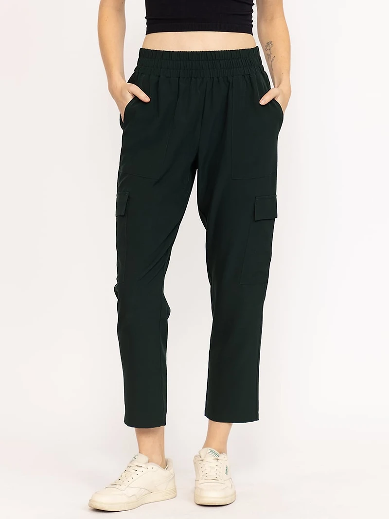 Women's Hybrid Cargo Pant