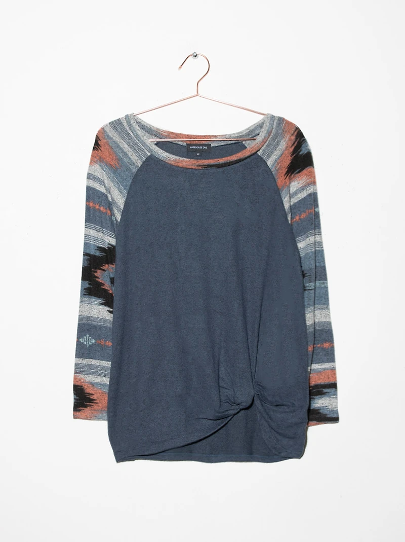 Women's Color Block Twist Hem Top
