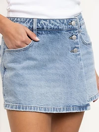 Women's Light Wash Denim Warp Skort with Expossed Button