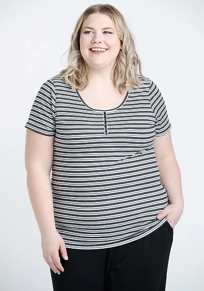 Women's Scoop Neck Ribbed Henley Tee