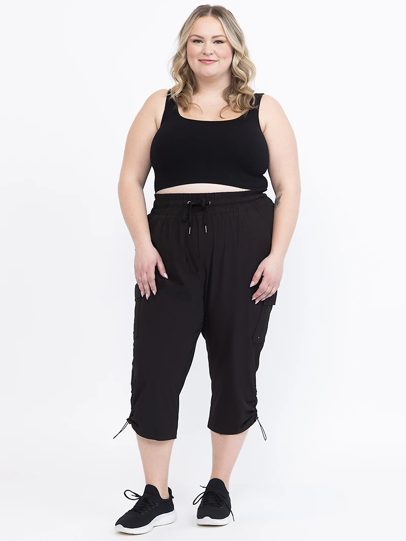 Women's Hybrid Cargo Capri