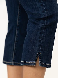 Women's Side Slit Hem Dark Wash Jean Capri