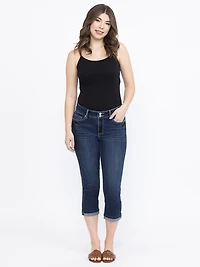 Women's 2 Button Dark Washed Jean Capri