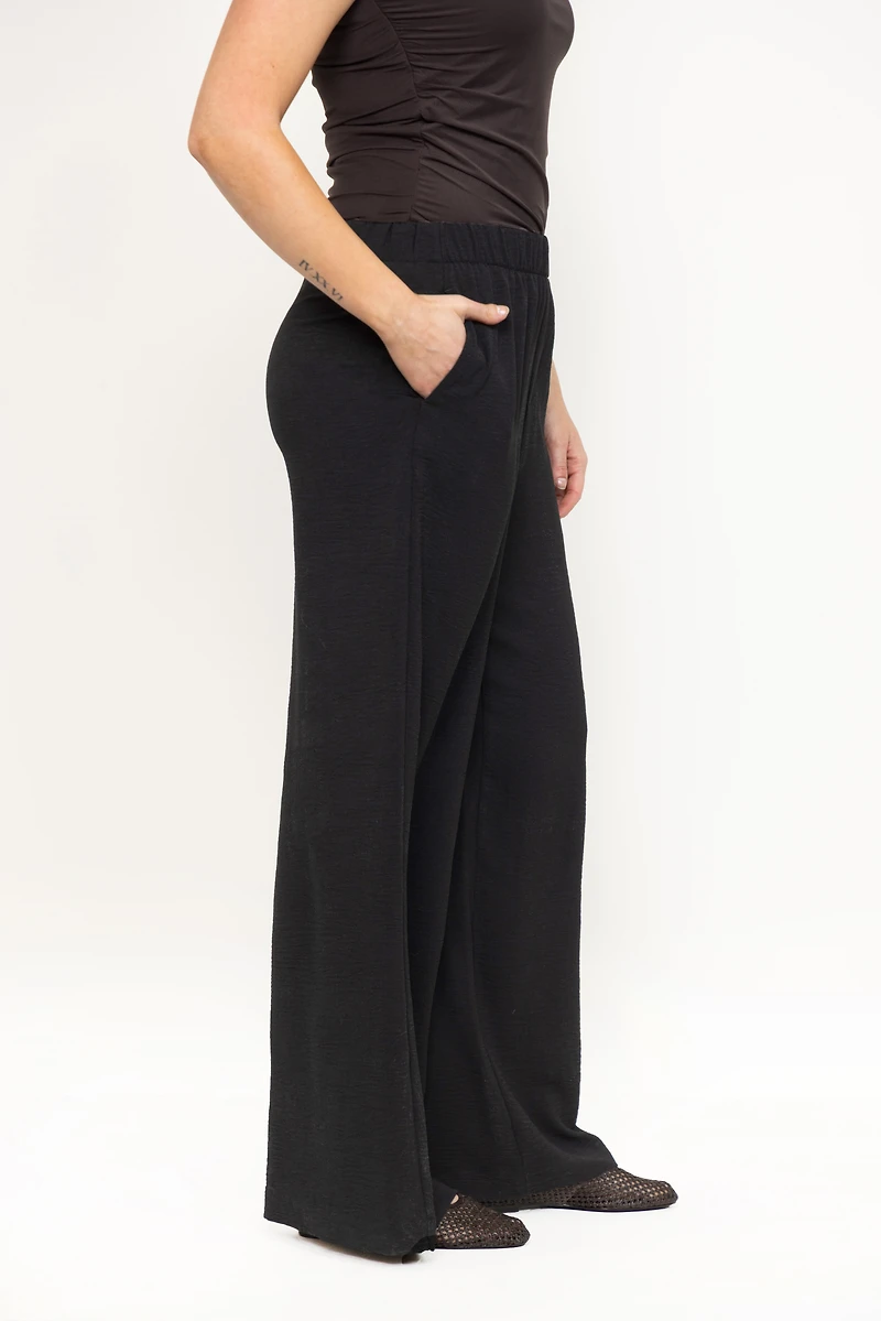 Women's Crinkle Pull-on Wide Leg Pant