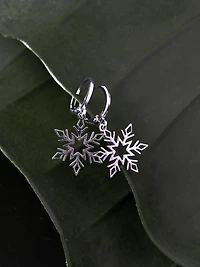 Women's Snowflake Drop Earrings