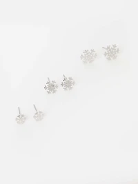Women's Dainty Snowflake Stud Earrings