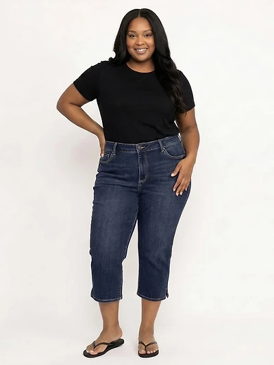 Women's Plus Side Slit Hem Dark Wash Jean Capri
