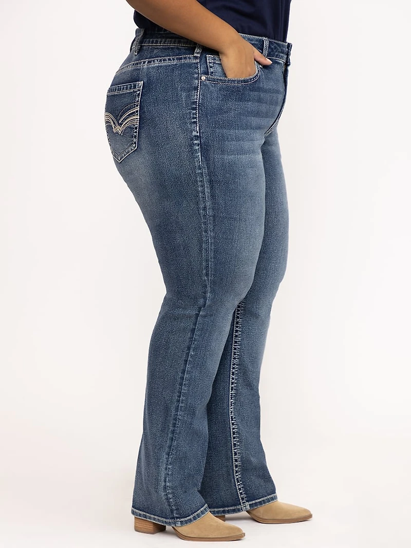Women's Plus Medium Wash Straight Leg Jeans