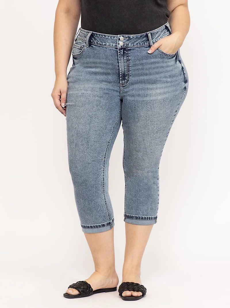 Women's Plus 2 Button Medium Wash Mid Rise Cuffed Jean Capri