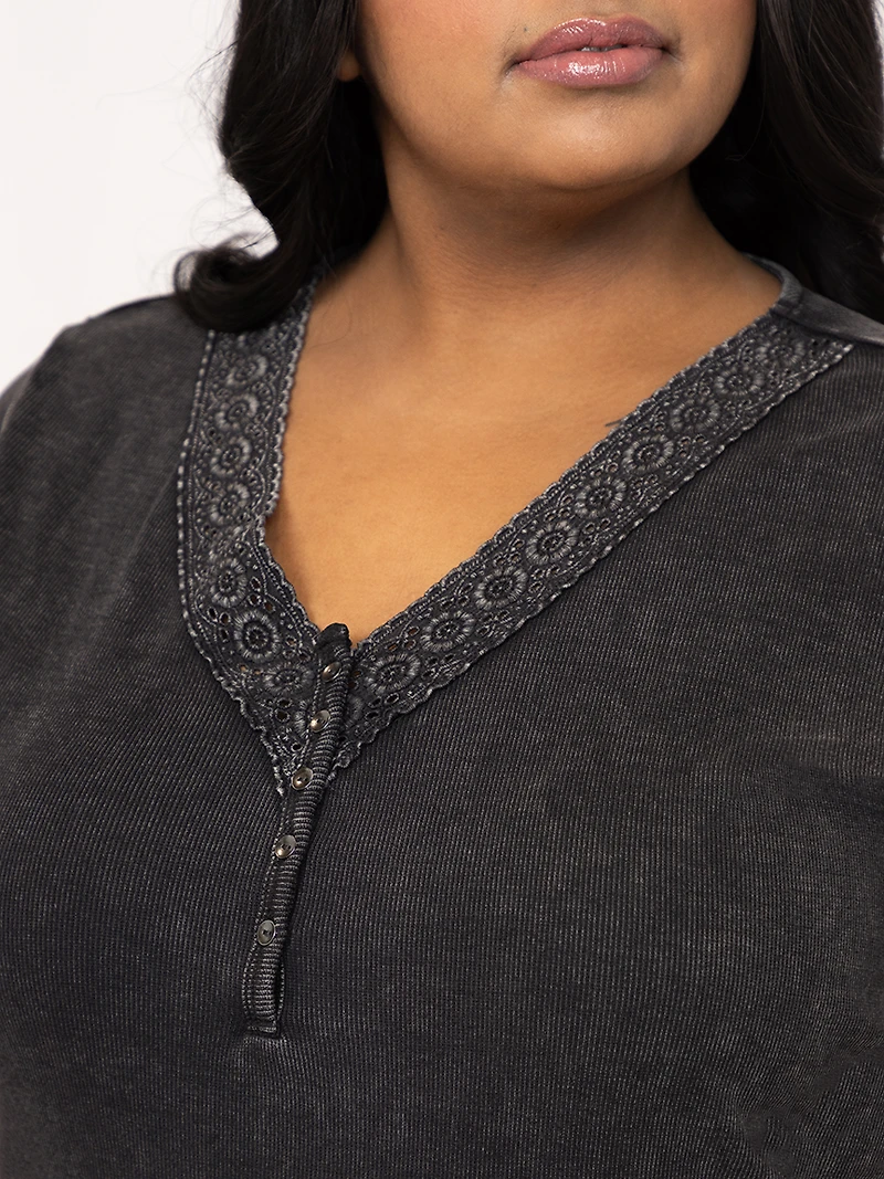 Women's Washed Rib Henley Tee